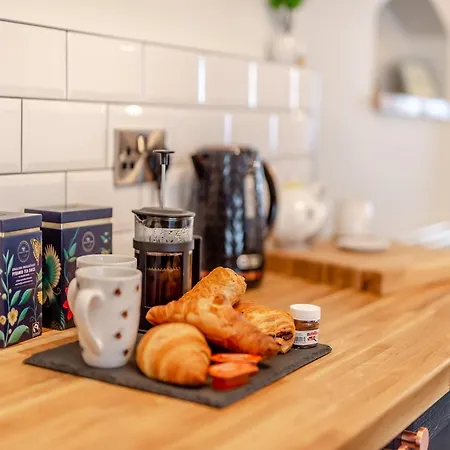 Semesterbostad The Tipsy Bee At 143 Guisborough