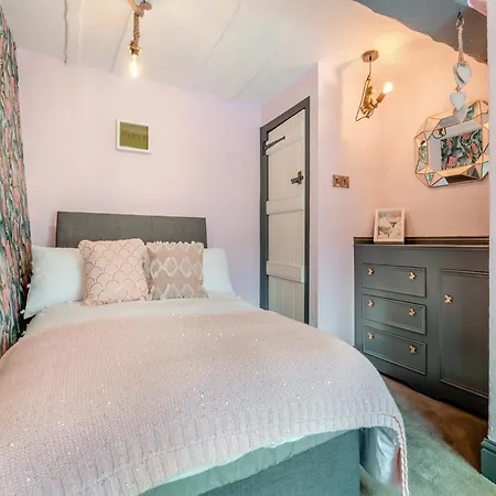 Prázdninový dům The Tipsy Bee At 143