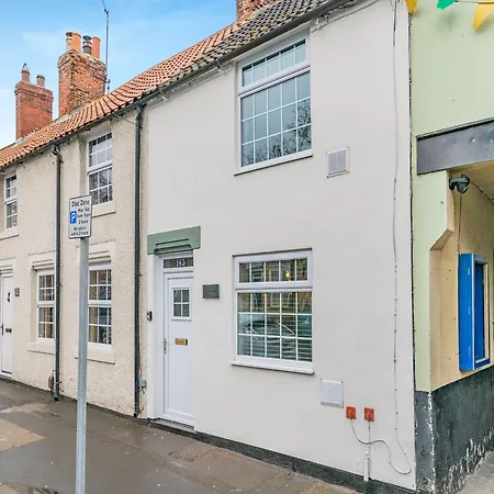 The Tipsy Bee At 143