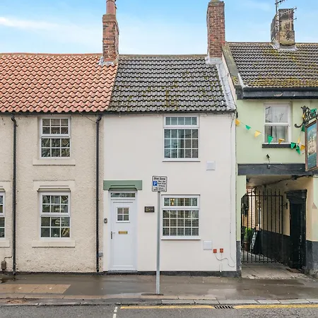 The Tipsy Bee At 143