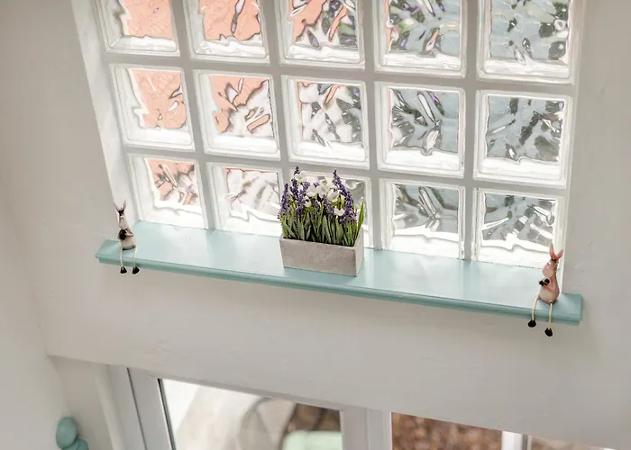 The Tipsy Bee At 143 بيت للعطل